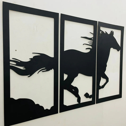 ديكور حائط خشبي فاخر - مشهد حصان 91x61 سم مادة MDF